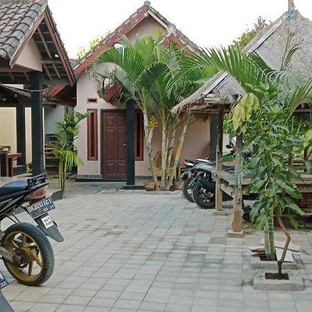 Defa Homestay Kuta  Exterior photo